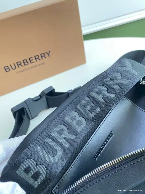 Official First Bag Ru Bag Bum BURBERRY 0506